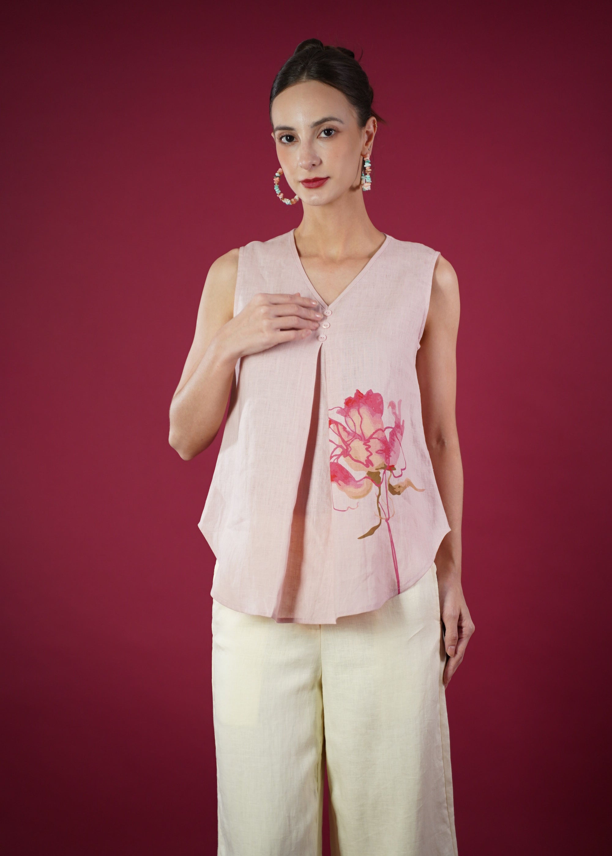KATE SLEEVELESS PRINTED TOP