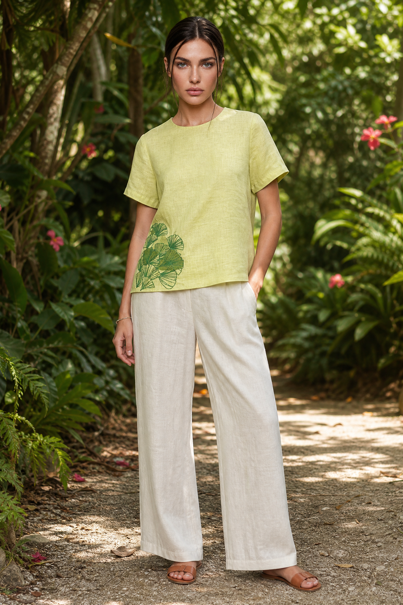 MAYREE EMBROIDERY TOP