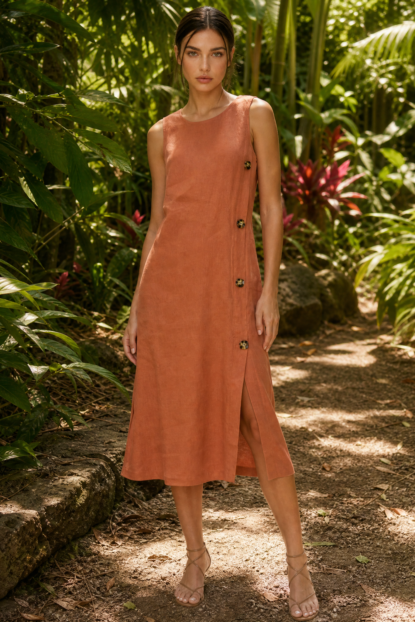 GREET SIDE BUTTON MIDI DRESS