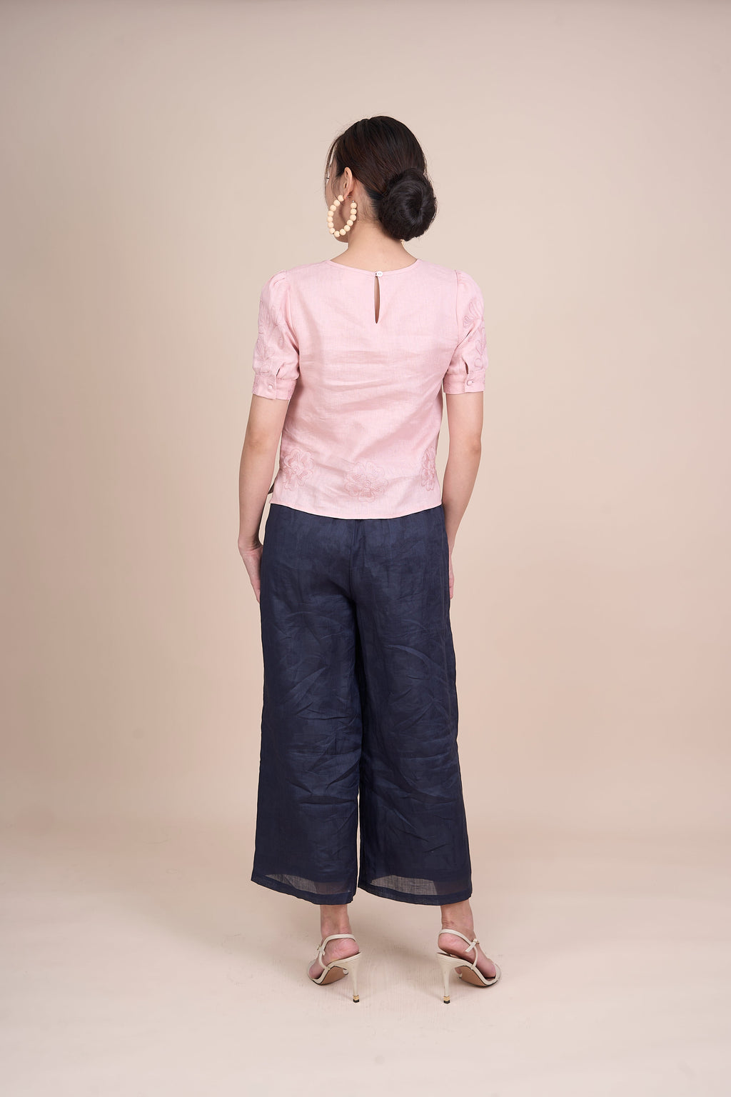 LUCY SHORT SLEEVE TOP