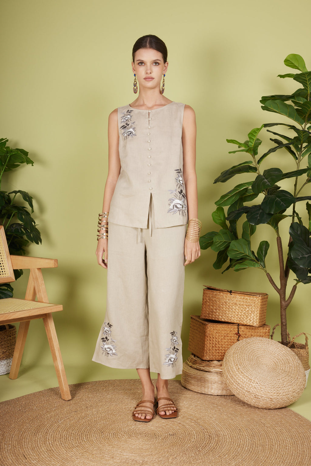 KIMBERLY SLEEVELESS TOP